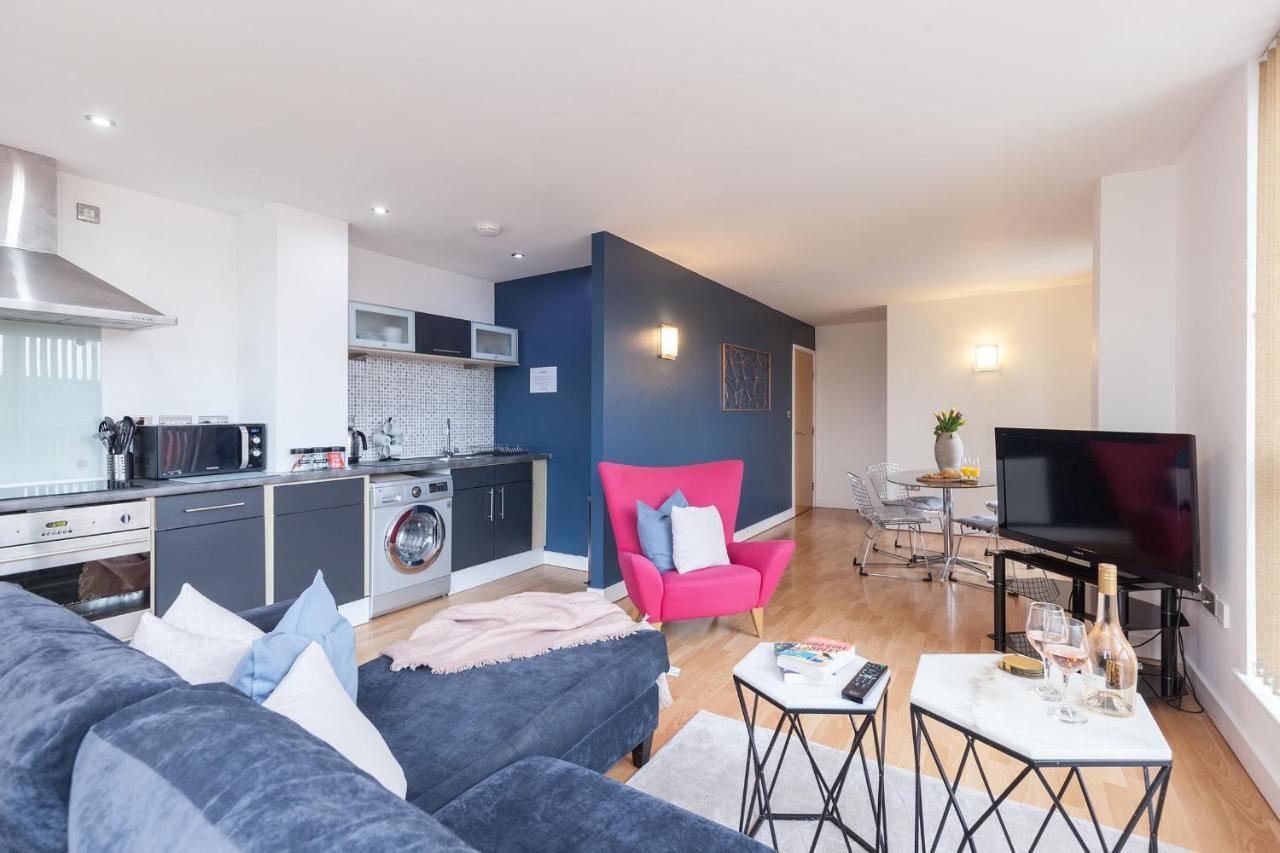 Kspace @ West One Apartment